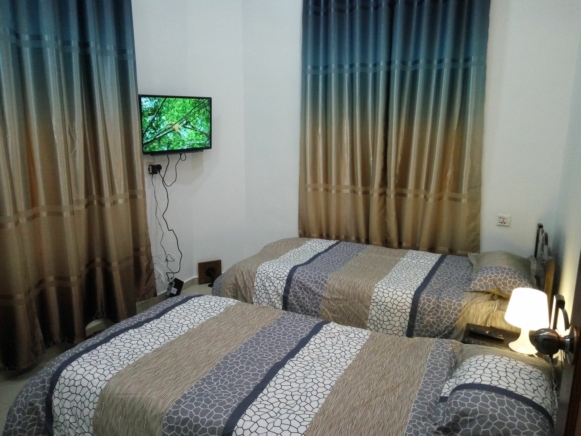 H2O Apartment คาเมรอนไฮแลนด์ ภายนอก รูปภาพ